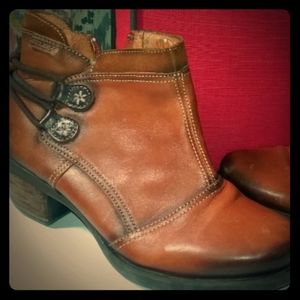 Gorgeous Pikolinos Boots sz 37
